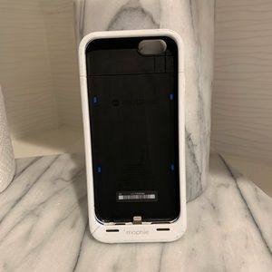 iPhone 6S or 6 Mophe charging case
